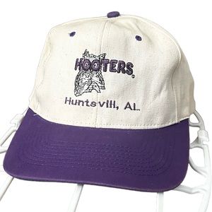 Vintage HOOTERS Snapback KC Hat Cream/Purple Adjustable OS